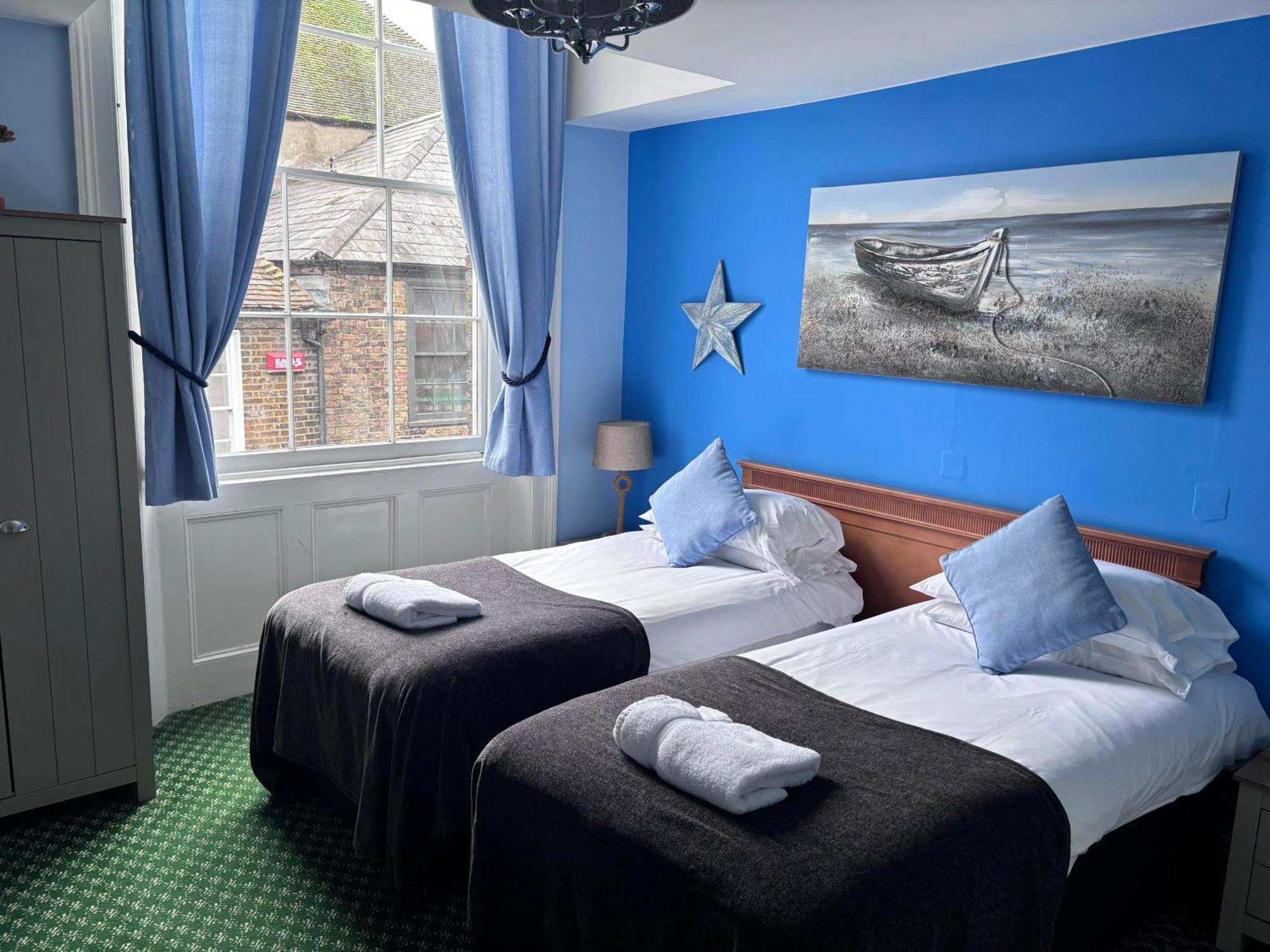 Fleur De Lis Hotell Sandwich Eksteriør bilde